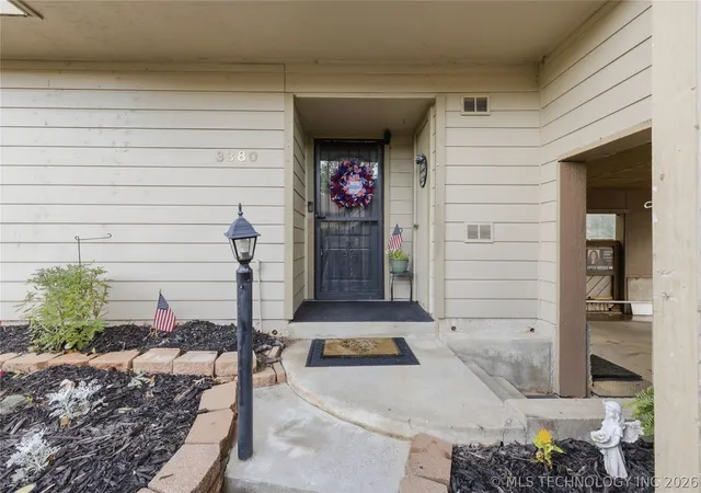 Homes for sale in Broken Arrow, OK | 3380 W Washington St #14, Broken Arrow, OK 74012 | MLS# 2619355