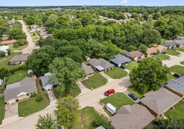 28th image of 920 Crestview St, Ada, OK 74820 | MLS# 2619352