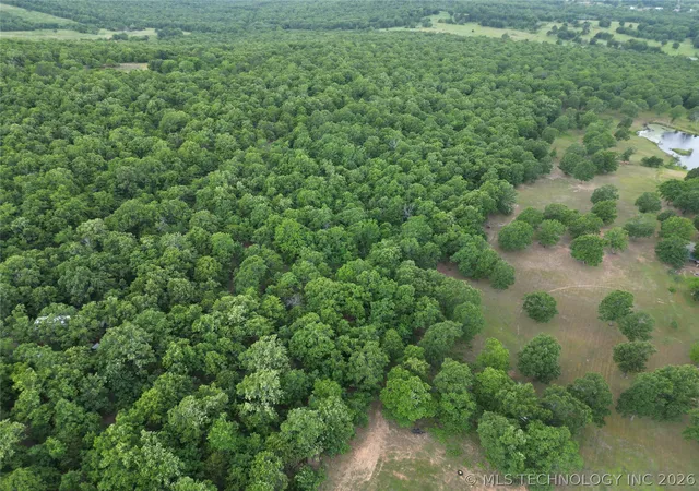 Homes for sale in Stigler, OK | 4260 Rd S, Stigler, OK 74432 | MLS# 2619371