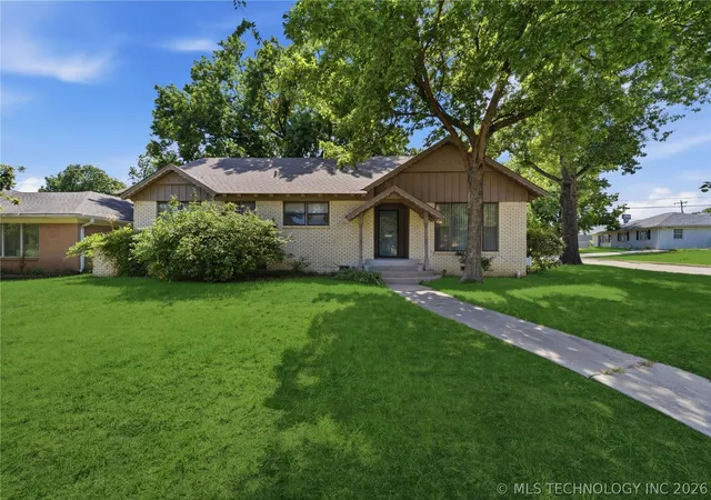 Photo 1 of Single family home for sale at 4302 S Joplin Ave, Tulsa, OK 74135 | MLS# 2619098 | Listing updated on 2026-09-28