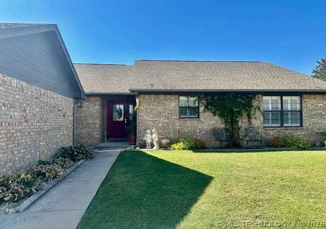 2nd image of 65 Overland Route St, Ardmore, OK 73401 | MLS# 2619446