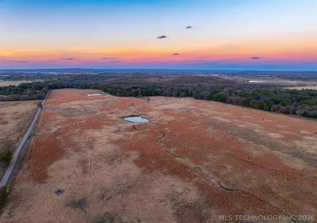 1st image of 140 S County Road 4440, Mc Curtain, OK 74944 | MLS# 2619451