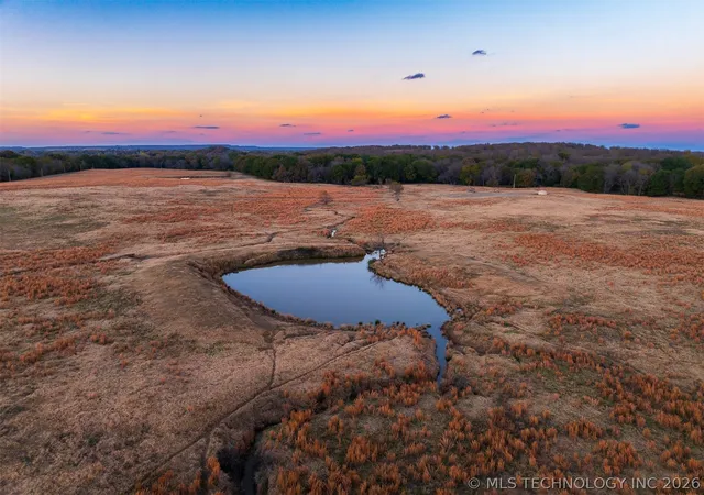 4th image of 140 S County Road 4440, Mc Curtain, OK 74944 | MLS# 2619451
