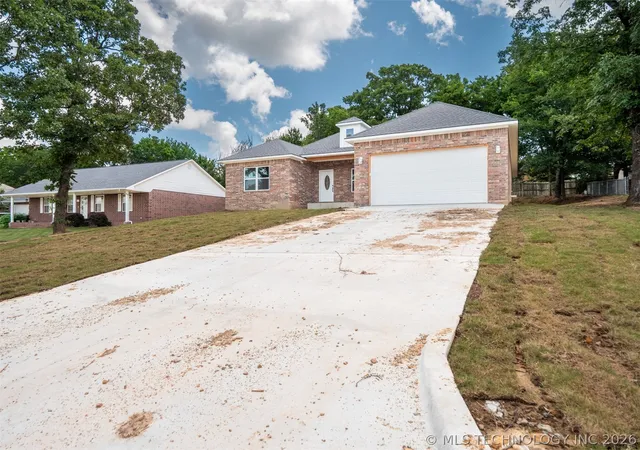 2nd image of 2002 Whippoorwill, Mc Alester, OK 74501 | MLS# 2619483