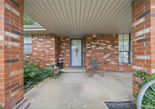3rd image of 1318 E Fairview Ave, Nowata, OK 74048 | MLS# 2619434