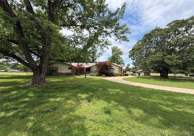 Homes for sale in Sapulpa, OK | 700 Hickory Hill Rd, Sapulpa, OK 74066 | MLS# 2619256