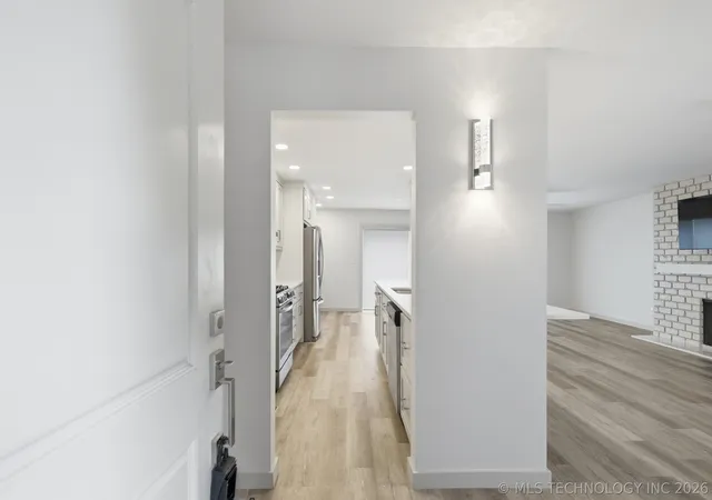 3rd image of 5206 S Harvard Ave #105, Tulsa, OK 74135 | MLS# 2619375