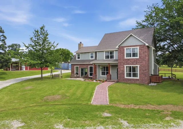 Photo 2 of Single family home for sale at 14252 E Lake Dr, Claremore, OK 74017 | MLS# 2619542 | Listing updated on 2026-08-20