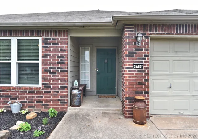 Homes for sale in Broken Arrow, OK | 4716 S 197Th Eastavenue, Broken Arrow, OK 74014 | MLS# 2619396
