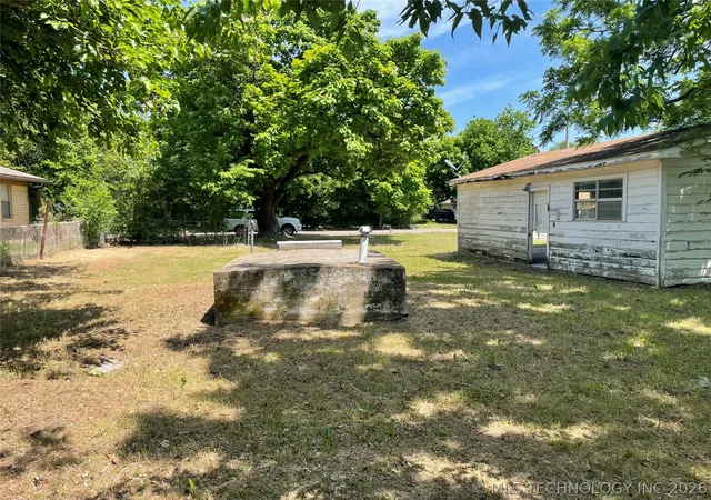 Homes for sale in Ada, OK | 325 N Bluff St, Ada, OK 74820 | MLS# 2619585