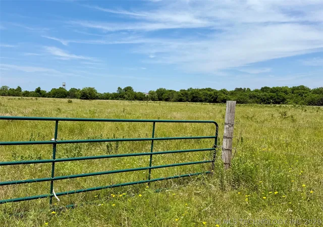 Homes for sale in Porum, OK | N 4350 Rd, Porum, OK 74455 | MLS# 2619657