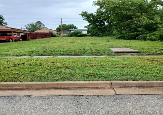 Homes for sale in Bristow, OK | 517 W 7th Ave, Bristow, OK 74010 | MLS# 2619512