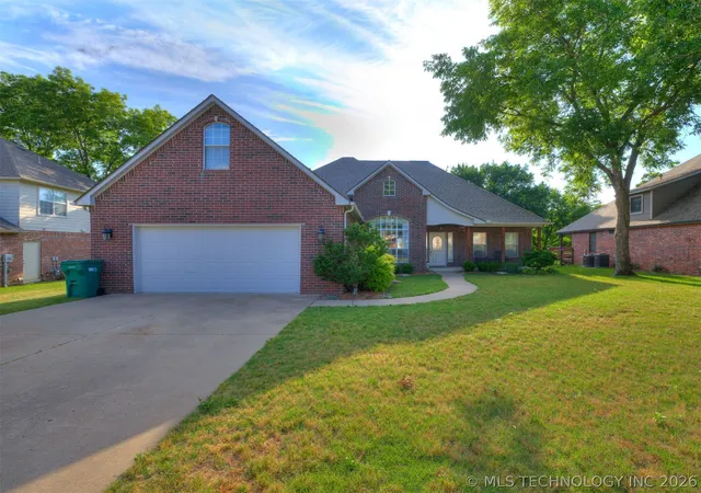 2nd image of 2218 S 113th Westcourt, Sapulpa, OK 74066 | MLS# 2619607