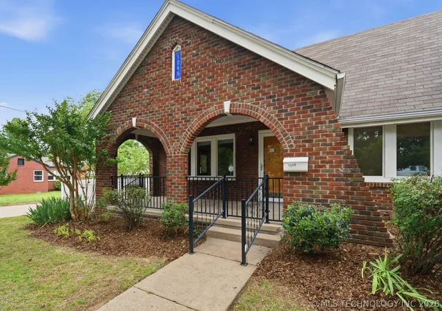 4th image of 1248 S Atlanta Pl, Tulsa, OK 74104 | MLS# 2619381