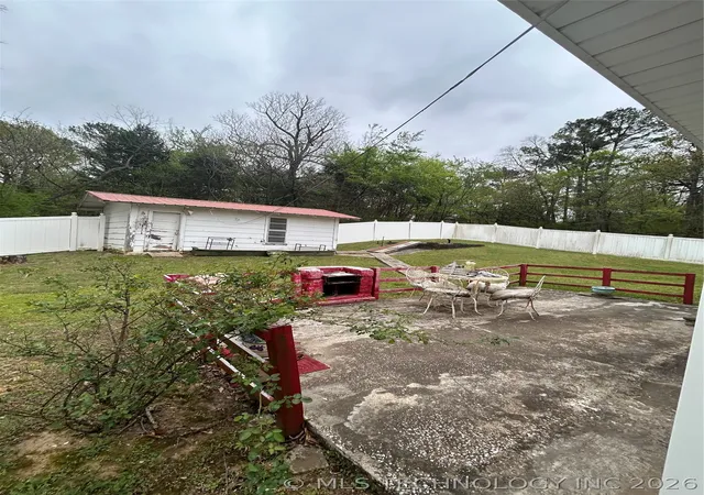 2nd image of 223 Robinson, Bokchito, OK 74726 | MLS# 2619527