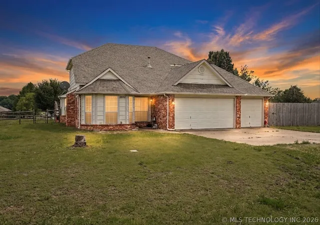 Homes for sale in Oologah, OK | 2652 Chute Dr, Oologah, OK 74053 | MLS# 2619376