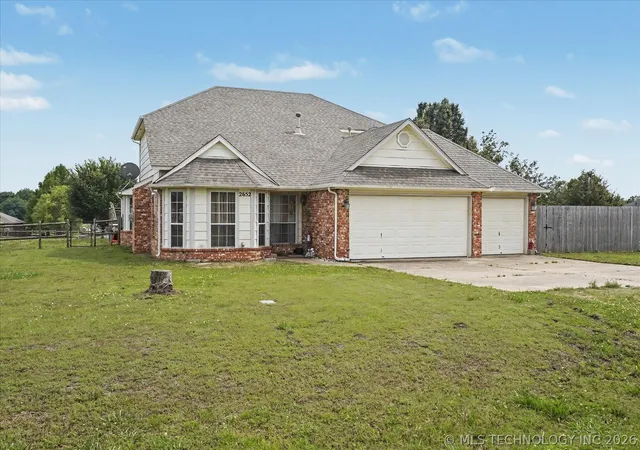 Homes for sale in Oologah, OK | 2652 Chute Dr, Oologah, OK 74053 | MLS# 2619376