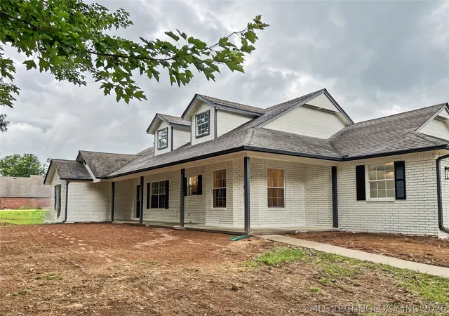 Homes for sale in Tahlequah, OK | 21083 S Forrest Dr, Tahlequah, OK 74464 | MLS# 2619710