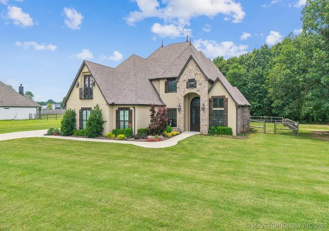 Homes for sale in Coweta, OK | 14226 S 246th East Ave, Coweta, OK 74429 | MLS# 2619599