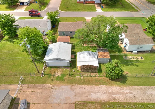 27th image of 2425 W 49th St, Tulsa, OK 74107 | MLS# 2618665