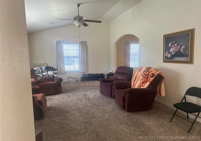 Homes for sale in Davis, OK | 308 N 4Th, Davis, OK 73030 | MLS# 2619719