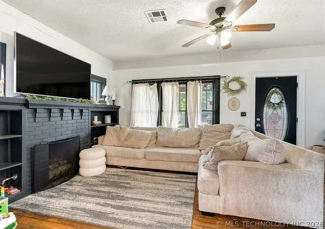 Homes for sale in Ada, OK | 423 S Johnston St, Ada, OK 74820 | MLS# 2619373