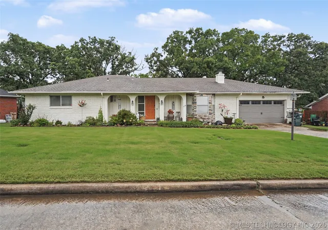 Homes for sale in Sapulpa, OK | 1212 E Teresa Ave, Sapulpa, OK 74066 | MLS# 2619623