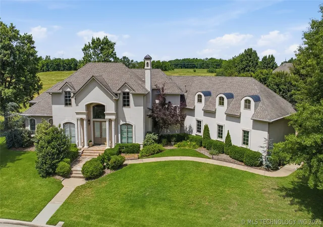 Photo 2 of Sale Pending at 14832 S 53rd Eastavenue, Bixby, OK 74008 | MLS# 2619001 | Listing updated on 2026-08-27