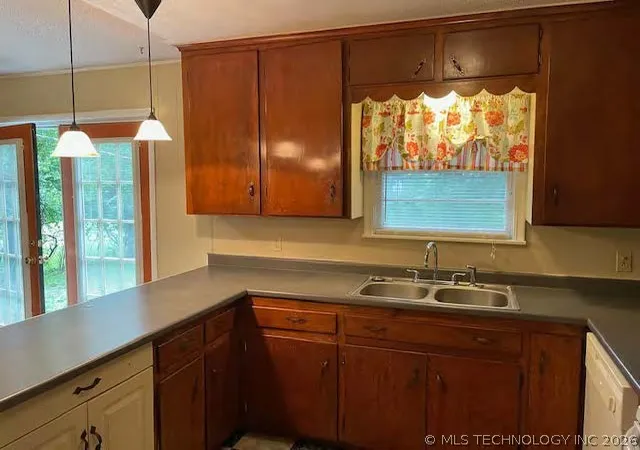 5th image of 715 N Irvington Ave, Tulsa, OK 74115 | MLS# 2619517