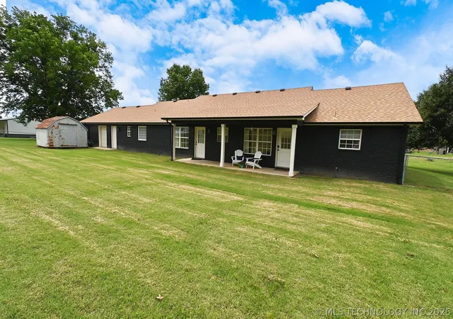 Photo 3 of Single family home for sale at 106 Park View Cir, Gore, OK 74435 | MLS# 2619783 | Listing updated on 2026-08-24