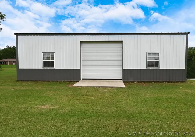 Photo 4 of Single family home for sale at 106 Park View Cir, Gore, OK 74435 | MLS# 2619783 | Listing updated on 2026-08-24