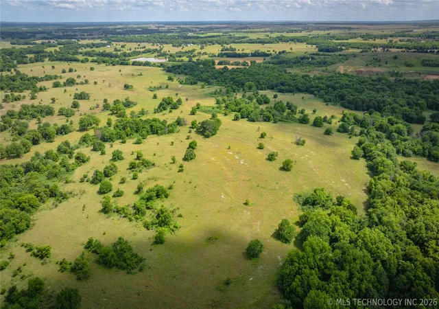 Homes for sale in Roff, OK | 9006 County Road 1650, Roff, OK 74865 | MLS# 2619841