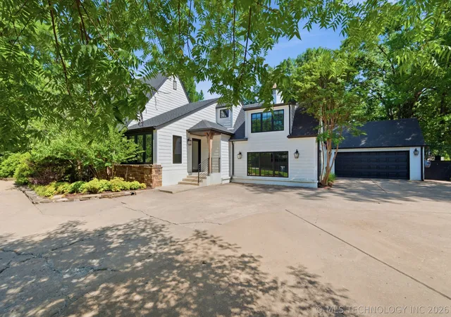 Photo 4 of Single family home for sale at 1708 E 30th Street, Tulsa, OK 74114 | MLS# 2619843 | Listing updated on 2026-08-28