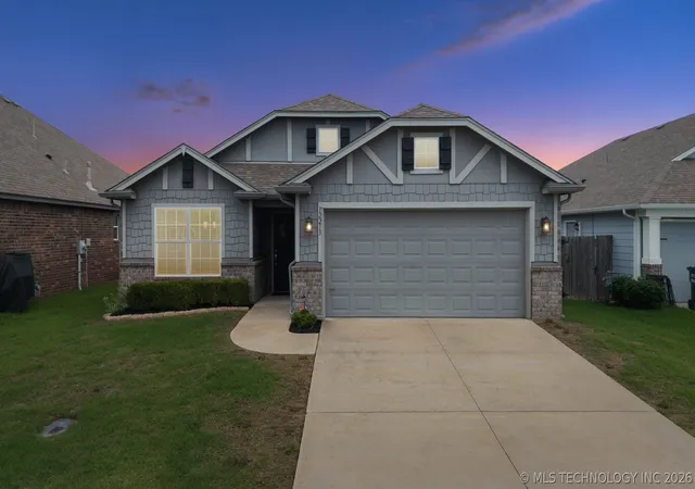 Homes for sale in Collinsville, OK | 12213 N 131St Ave E, Collinsville, OK 74021 | MLS# 2619847