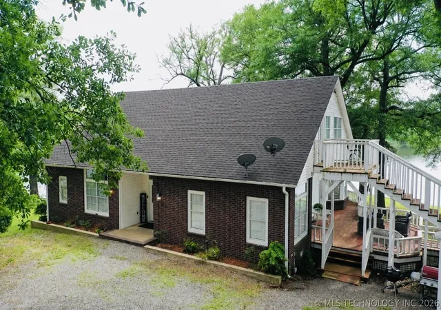 Photo 2 of Single family home for sale at 1122 Peninsula Dr, Fort Towson, OK 74735 | MLS# 2619436 | Listing updated on 2026-08-20