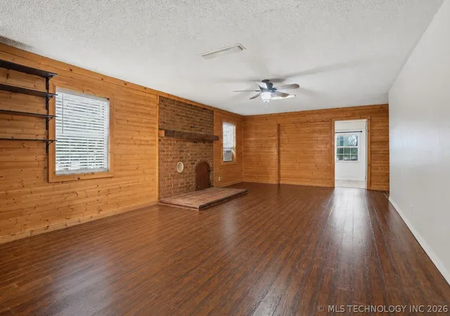 4th image of 3715 Sawmill, Caddo, OK 74729 | MLS# 2619859