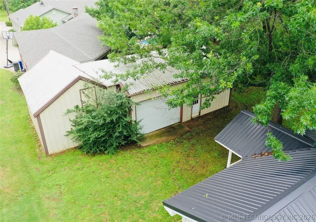 3rd image of 206 N Maupin Rd, Colbert, OK 74733 | MLS# 2619450