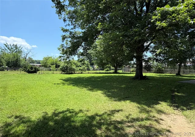 Homes for sale in Wilburton, OK | 704 W Blair, Wilburton, OK 74578 | MLS# 2619913