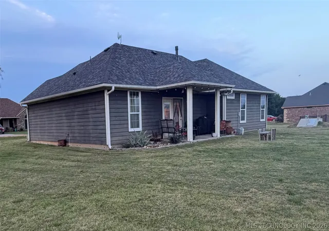 Photo 3 of Single family home for sale at 140 Avalanche, Durant, OK 74701 | MLS# 2619844 | Listing updated on 2026-08-20