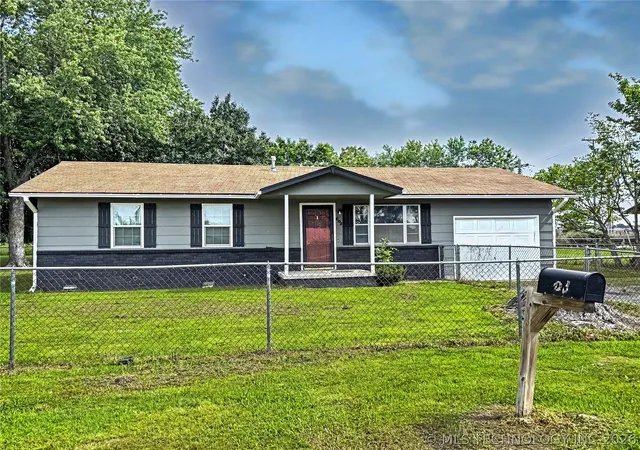 1st image of 602 Green Country Dr, Tahlequah, OK 74464 | MLS# 2619926