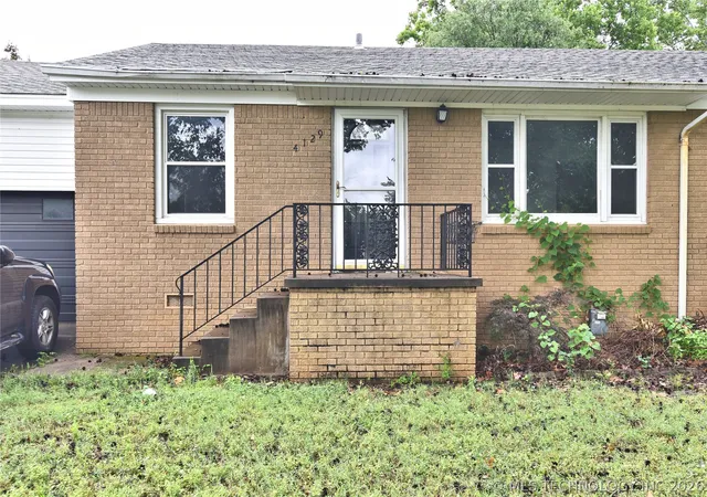 2nd image of 4129 S Trenton Ave, Tulsa, OK 74105 | MLS# 2619520