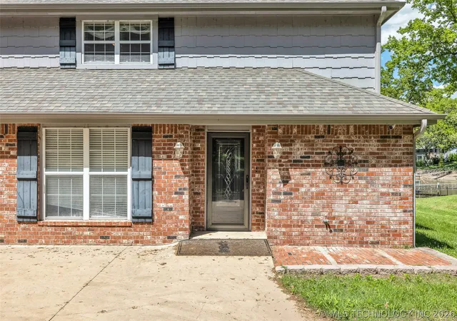 3rd image of 3112 Shore Dr, Grove, OK 74344 | MLS# 2619999
