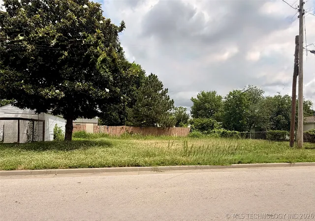 3rd image of 1303 N Urbana Ave, Tulsa, OK 74115 | MLS# 2620035