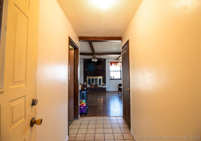 Photo 4 of Single family home for sale at 704 Foltz Ln, Muskogee, OK 74403 | MLS# 2620049 | Listing updated on 2026-06-02