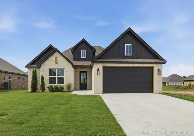 1st image of 27785 E 109th Pl S, Coweta, OK 74429 | MLS# 2620076