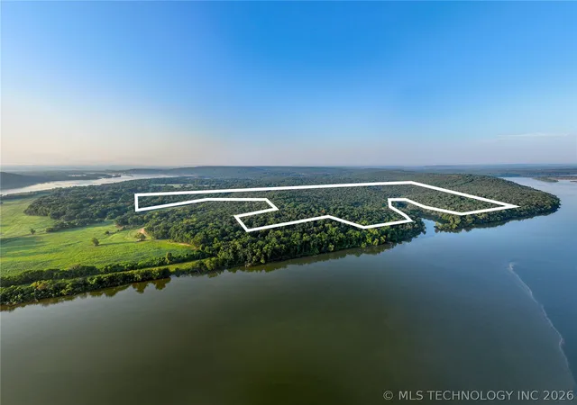 Photo 32 of Sale Pending at 00168 N 4400 Road, Webbers Falls, OK 74470 | MLS# 2620090 | Listing updated on 2026-08-20