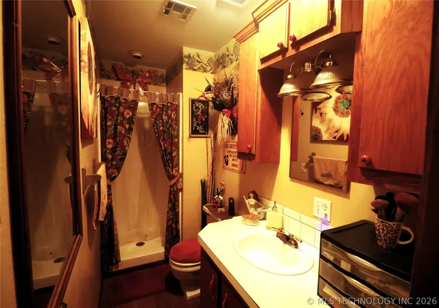 19th image of 305 Highland, Wister, OK 74966 | MLS# 2619735