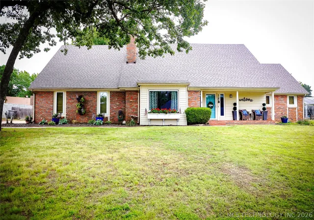 Homes for sale in Wewoka, OK | 18 Dove Tree, Wewoka, OK 74884 | MLS# 2619853