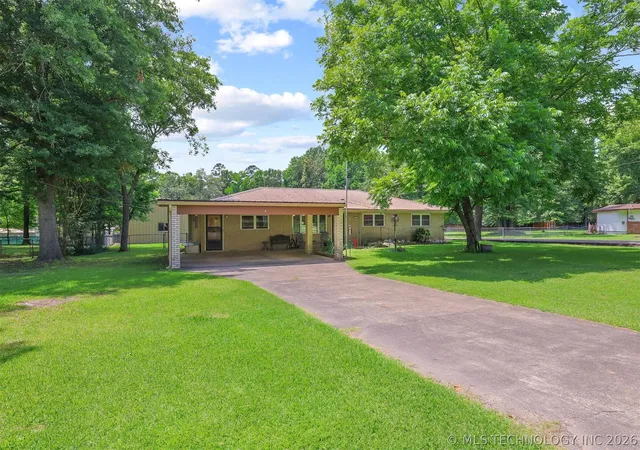 Homes for sale in Broken Bow, OK | 107 Maple, Broken Bow, OK 74728 | MLS# 2619980