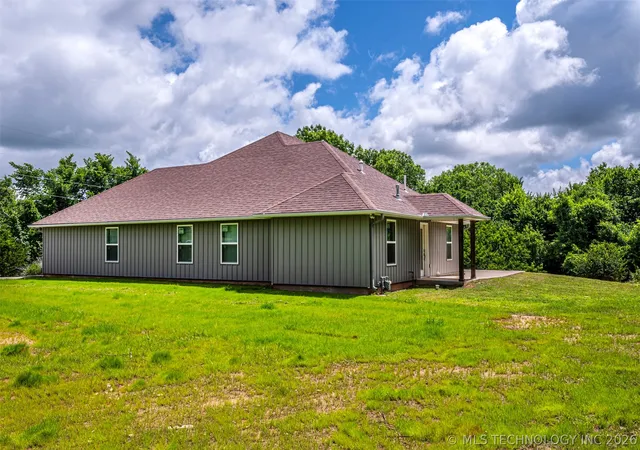 Photo 4 of Single family home for sale at 800 SE County Rd, Ada, OK 74820 | MLS# 2619912 | Listing updated on 2026-06-03